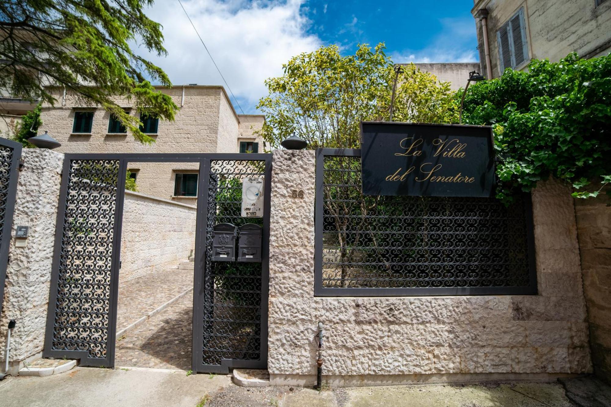 La Villa Del Senatore Gravina in Puglia Exteriör bild
